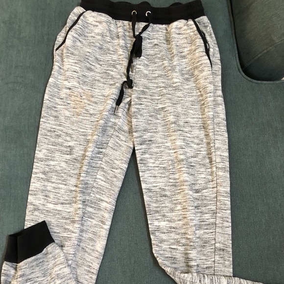 Gray sweats - Picture 1 of 4